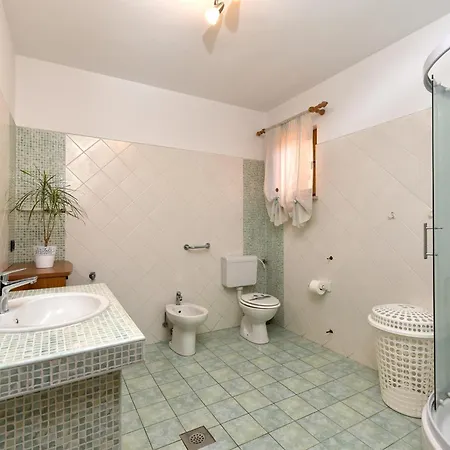 1945 アパート ベール