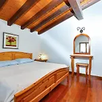 1945 Apartman *