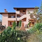 1945 Apartman Bale